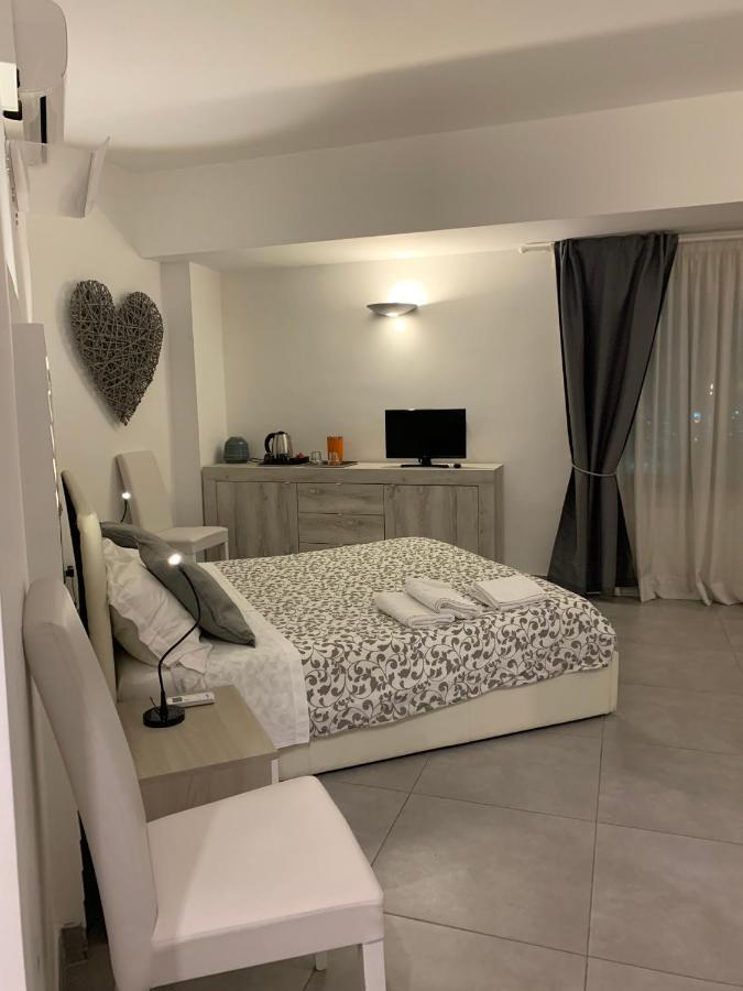 Apartamento Myb Nápoles Exterior foto