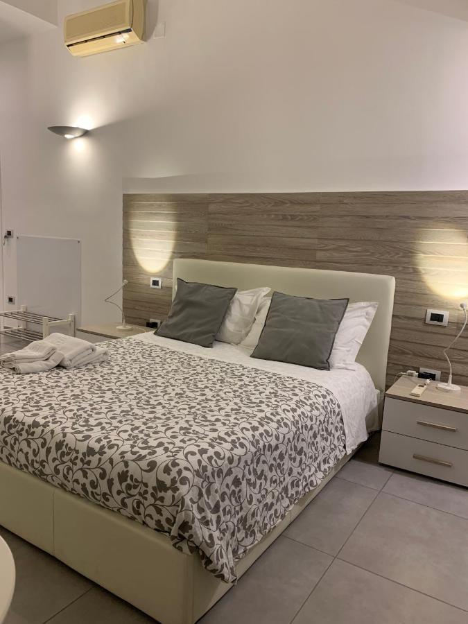 Apartamento Myb Nápoles Exterior foto