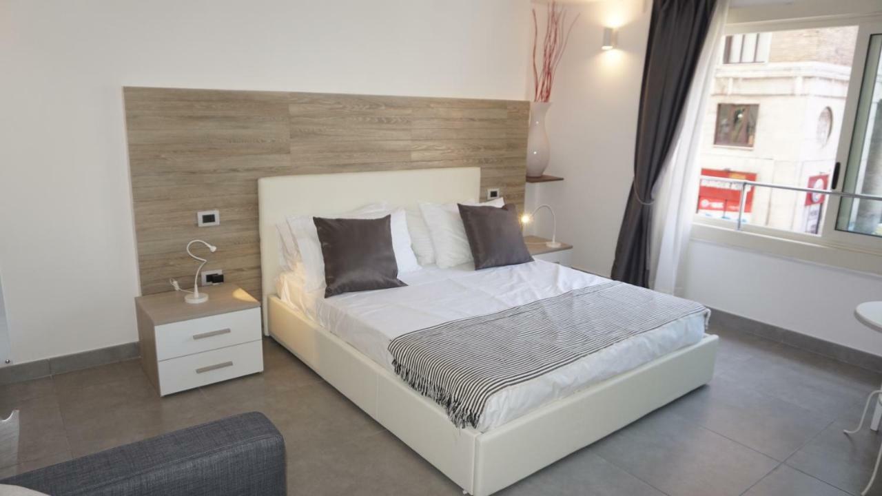Apartamento Myb Nápoles Exterior foto