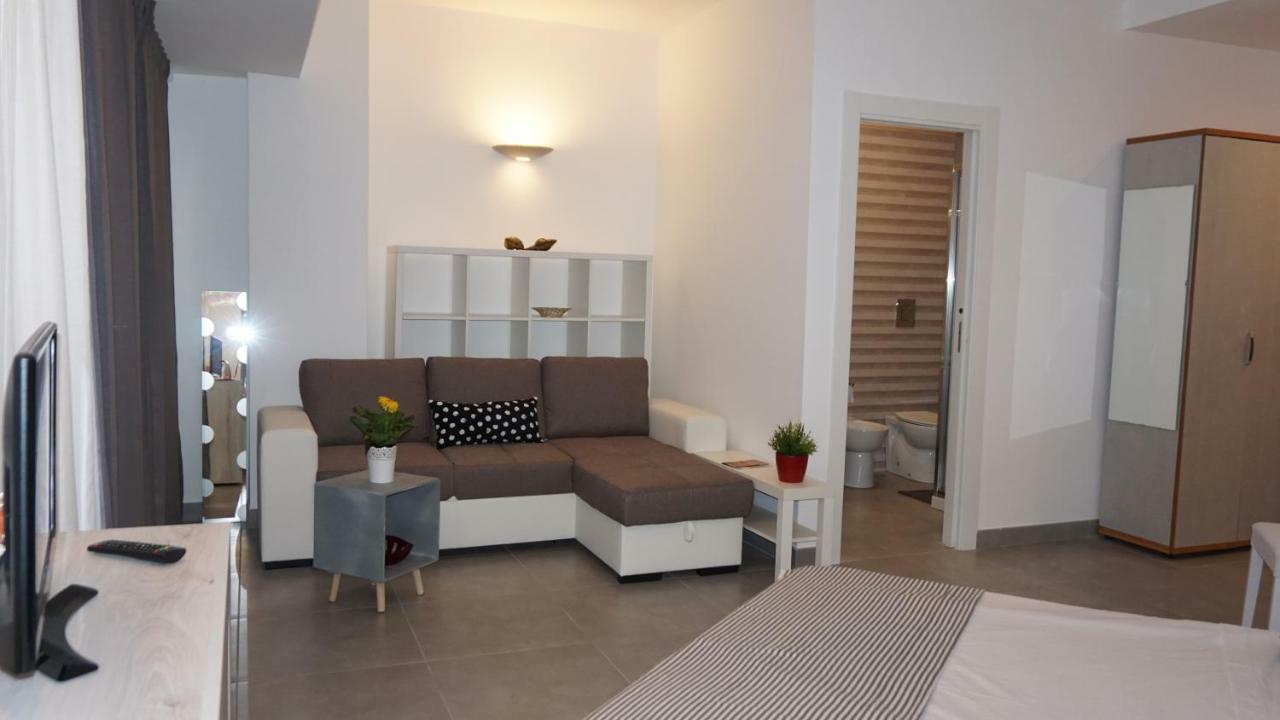 Apartamento Myb Nápoles Exterior foto